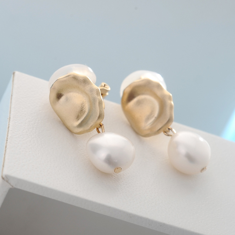 14K GOLD FILLED NATURAL BAROQUE PEARL DROP EARRINGS