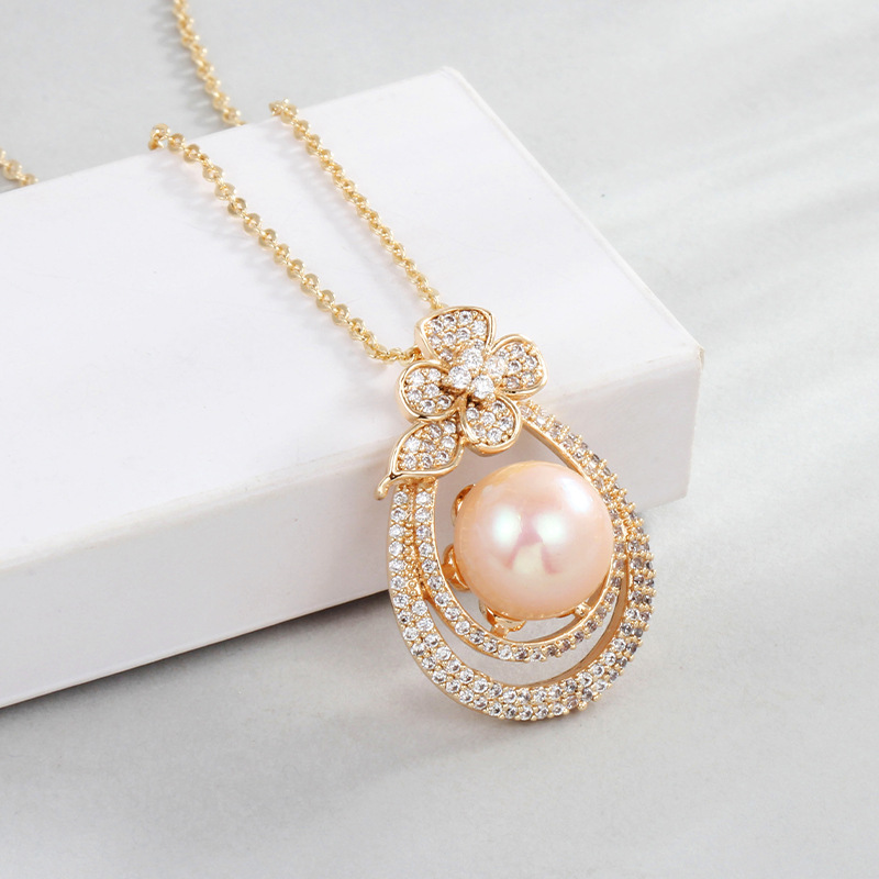 flower pendant brass pearl necklace