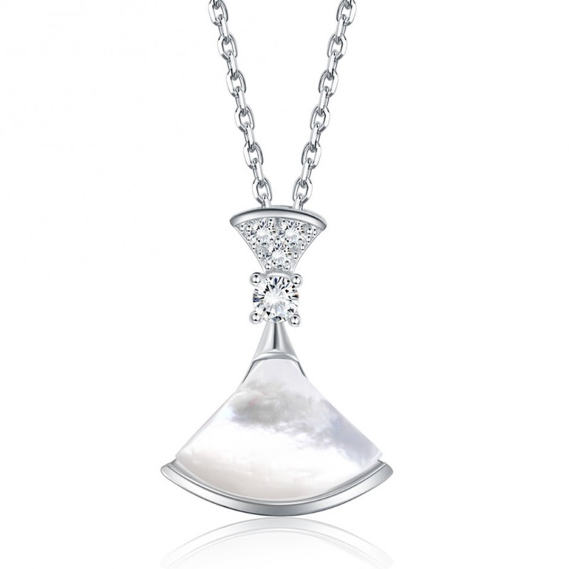 F056 S925 NECKLACE WITH MOTHER OF PEARL