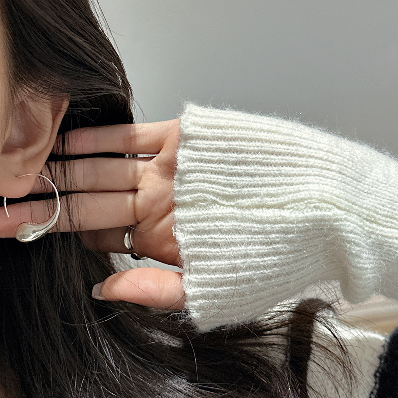 silver circle earrings