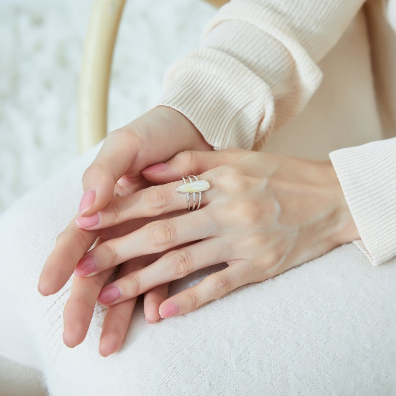 925 silver white seashell ring