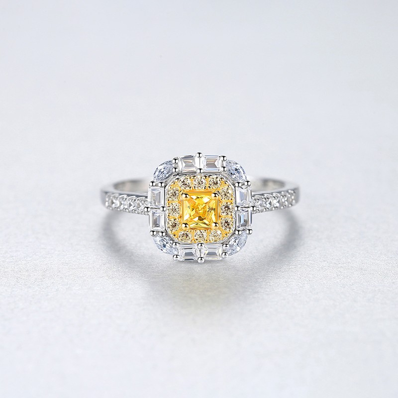 925 SILVER SHINNY ZIRCON RING