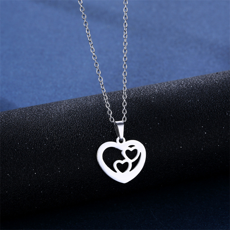 stainless steel heart necklace