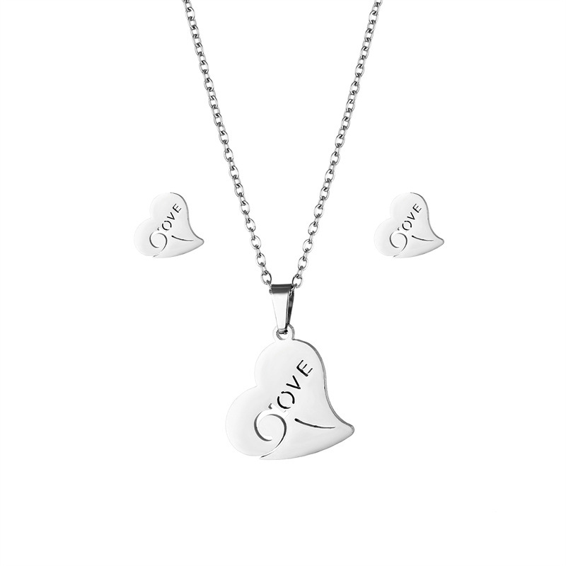 stainless steel heart necklace